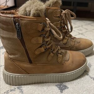 Waterproof Pajar Beige Winter Boots with Fur Trim